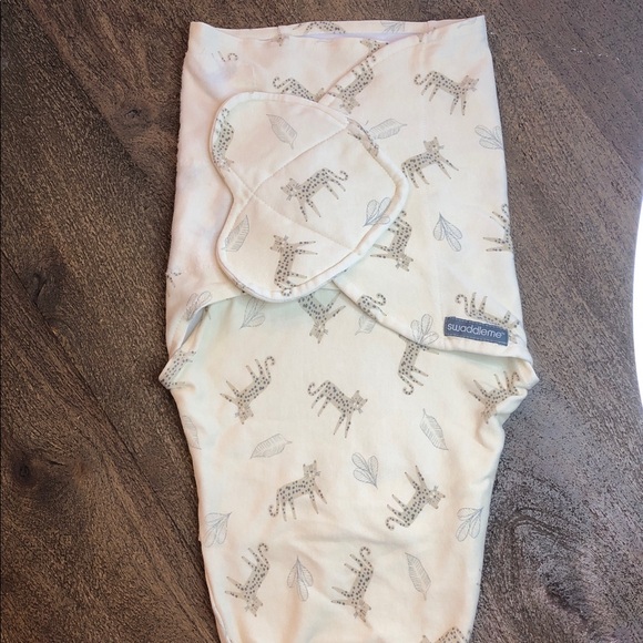 Two swaddles. Neutral color and blue swaddle me 0-3 months. - Picture 3 of 6